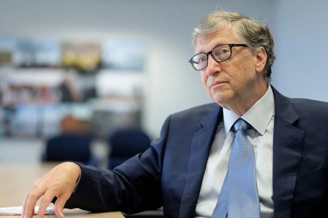 Bill Gates ensina a responder às perguntas mais comuns em entrevistas de emprego